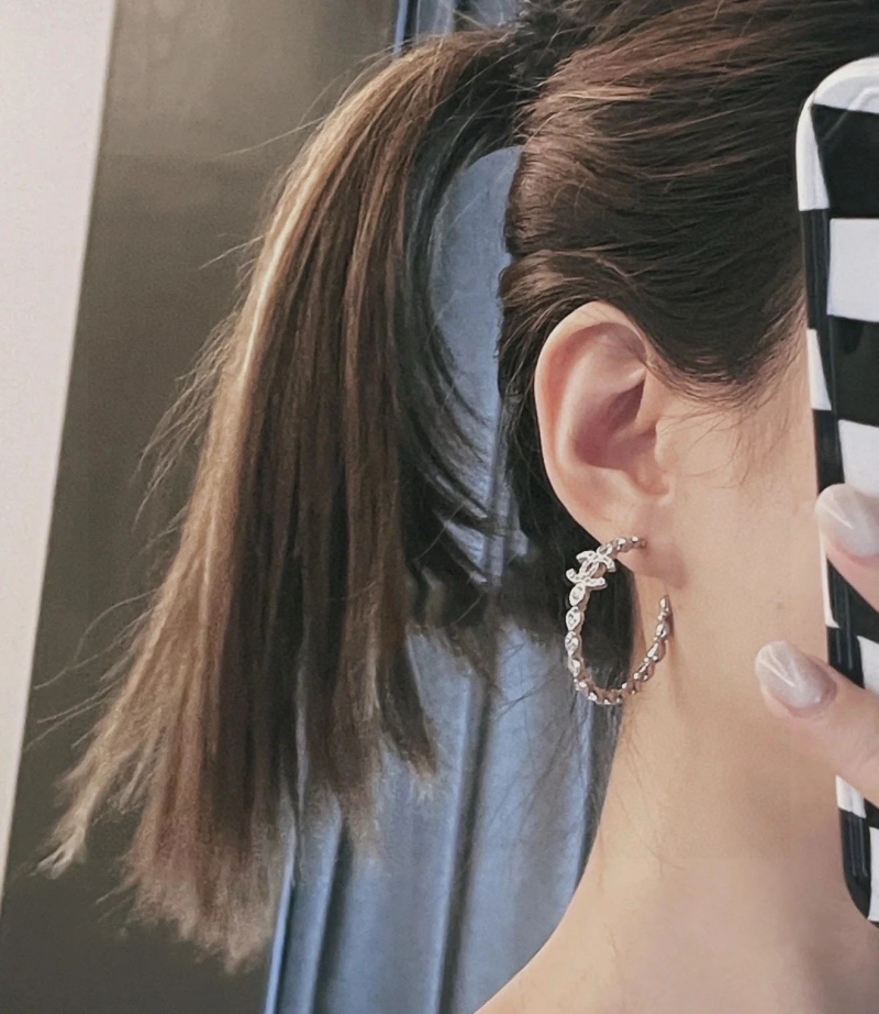 Ch**el earrings